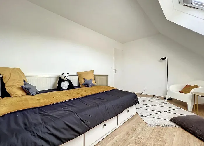 بيت للعطل Spacious House 300m From The