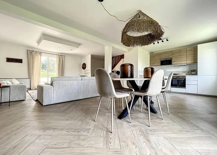 بيت للعطل Spacious House 300m From The Hermanville-sur-Mer