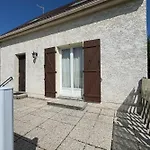 Spacious House 300m From The Hermanville-sur-Mer