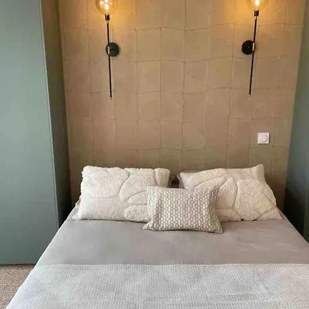 Дом отдыха Spacious House 300m From The Эрманвиль-сюр-Мер