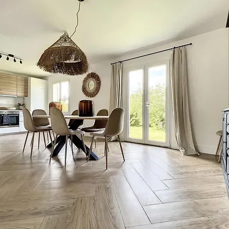 Spacious House 300m From The * Эрманвиль-сюр-Мер