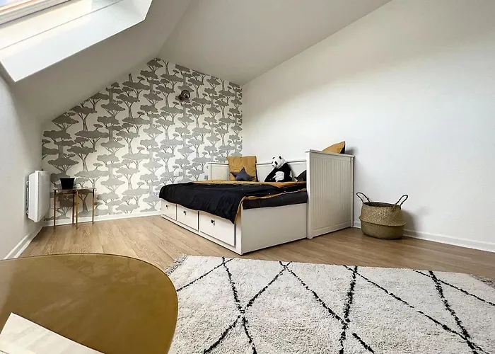 펜션 Spacious House 300m From The *